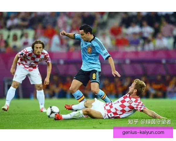 奥德加德以灵动创造力引领球队攻势，展现现代足球中场的全新风范值得关注