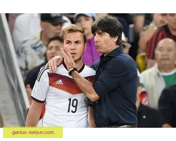 诺伊尔与库尔图瓦在国家队集训中的表现值得关注